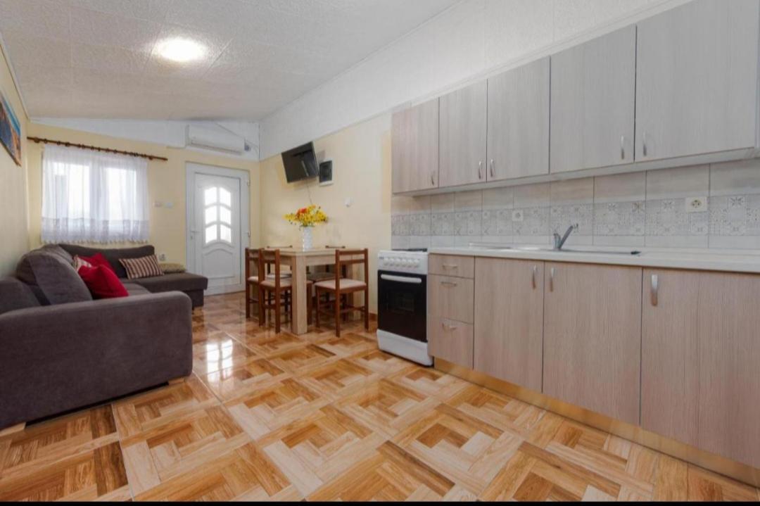 Apartman Zlata 维尔 外观 照片